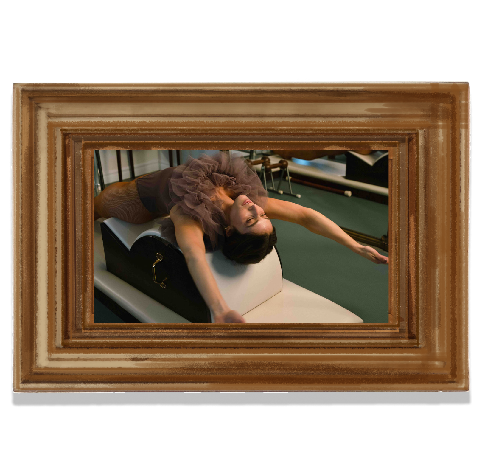 Pasche Pilates Jeanette on spine corrector