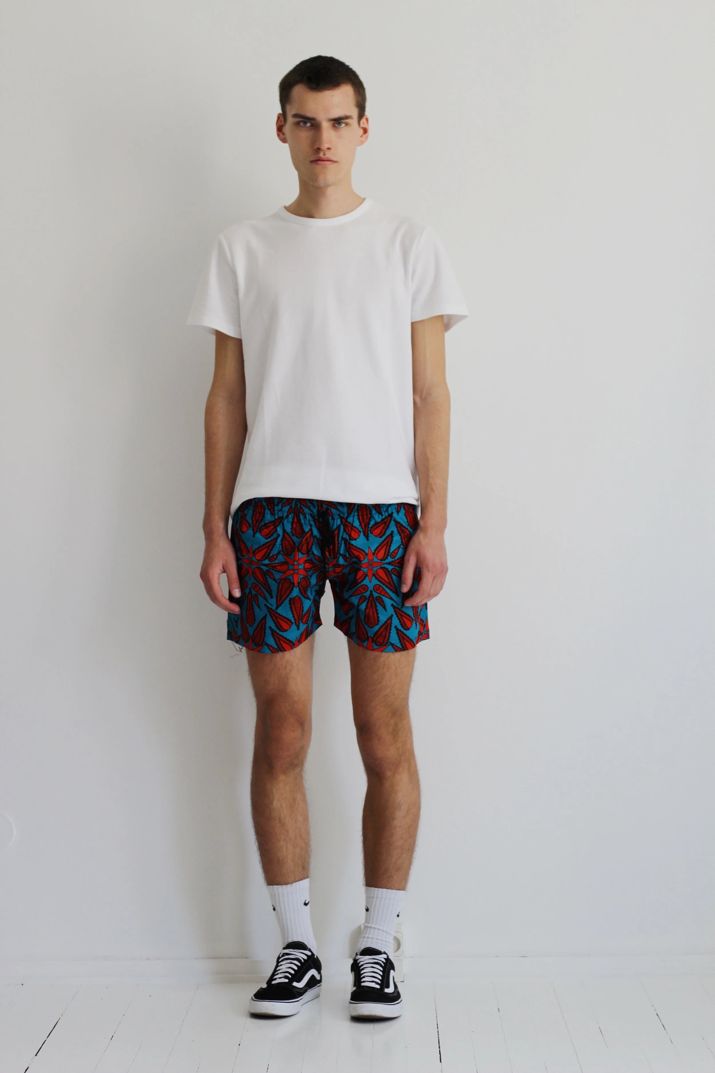 Mr Praia red and blue front.jpeg