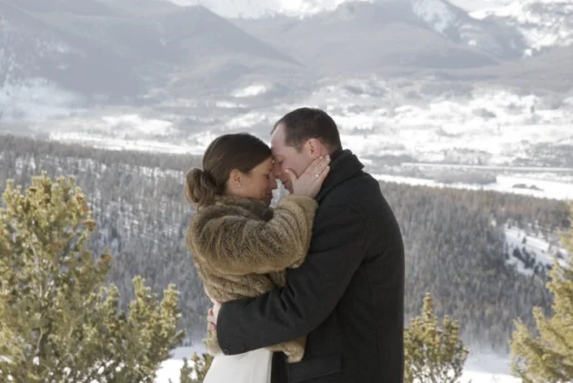 { REAL MOUNTAIN WEDDING } Q&A w/ Nicole + Garri // A Winter Wedding at Sapphire Point, near Breckenridge, Colorado.