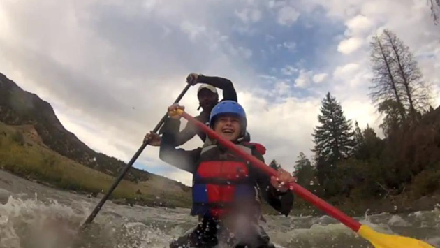 [Activity] Tandem stand up paddle boarding on the Colorado River