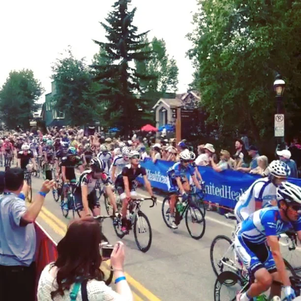 Holy smokes, these guys are riding fast! // #procycling #breckbecause