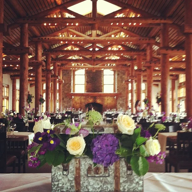 Welcome to our wedding! // #reception #decor #keystonemoments