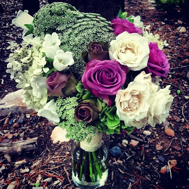 Camille's Bouquet // Today's bride will marry at a private home that sits at over 10,200 feet. If the flowers don't take your breath away the altitude will!