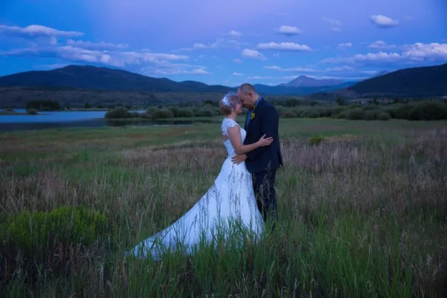 Natalie + Kurt: Summit County Wedding in Silverthorne, Colorado