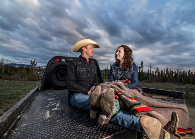Sarah + Ryan: Colorado Mountains Engagement Photography