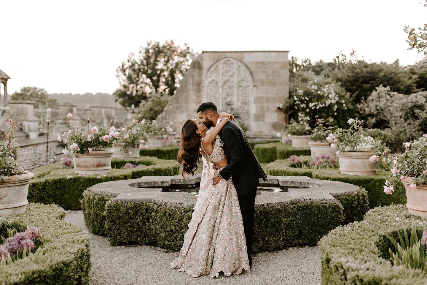 Amrita &amp; Ricky | Euridge Manor ✨

The most incredible, kind and fun couple. 

Their wedding was spectacular and I can&rsquo;t wait to share more from their beautiful day✨