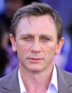 Daniel Craig
