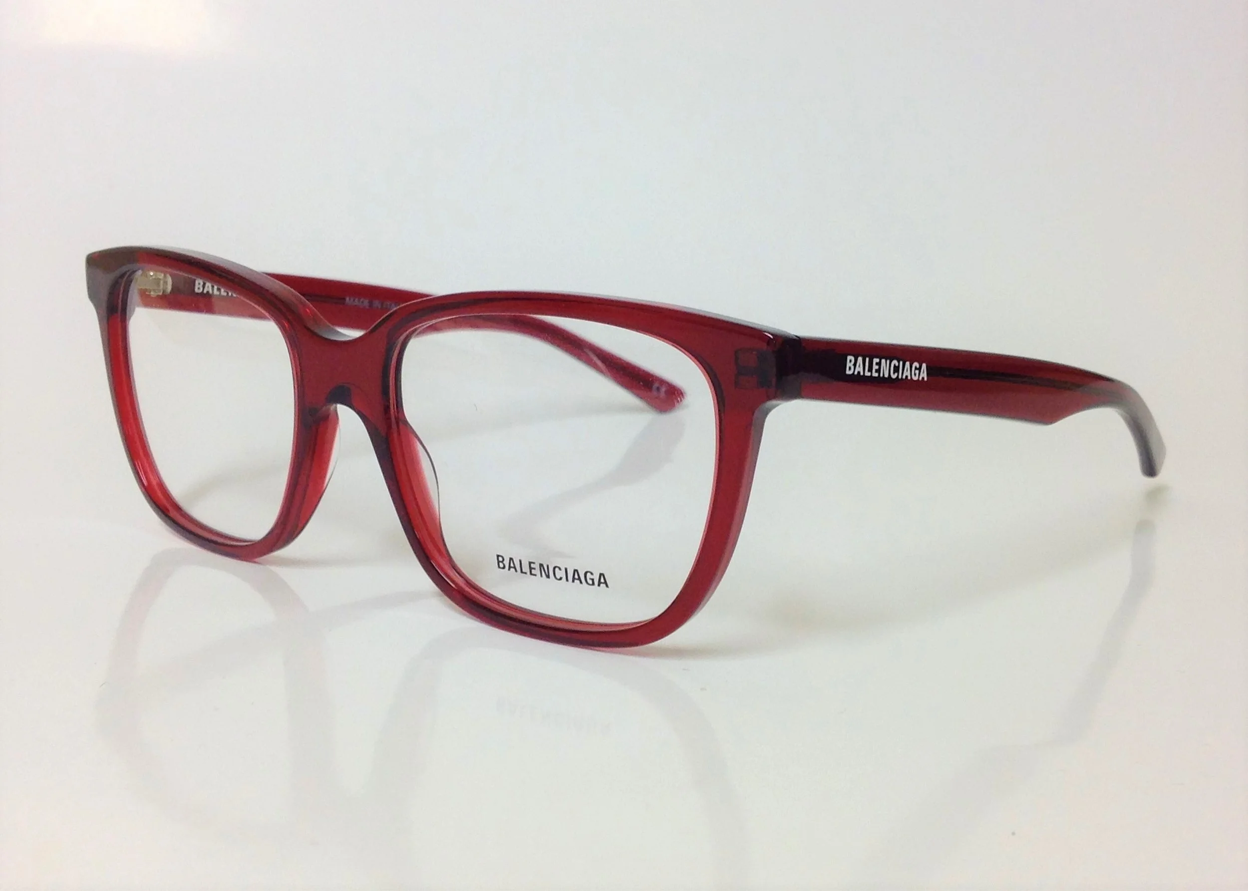 Balenciaga €300