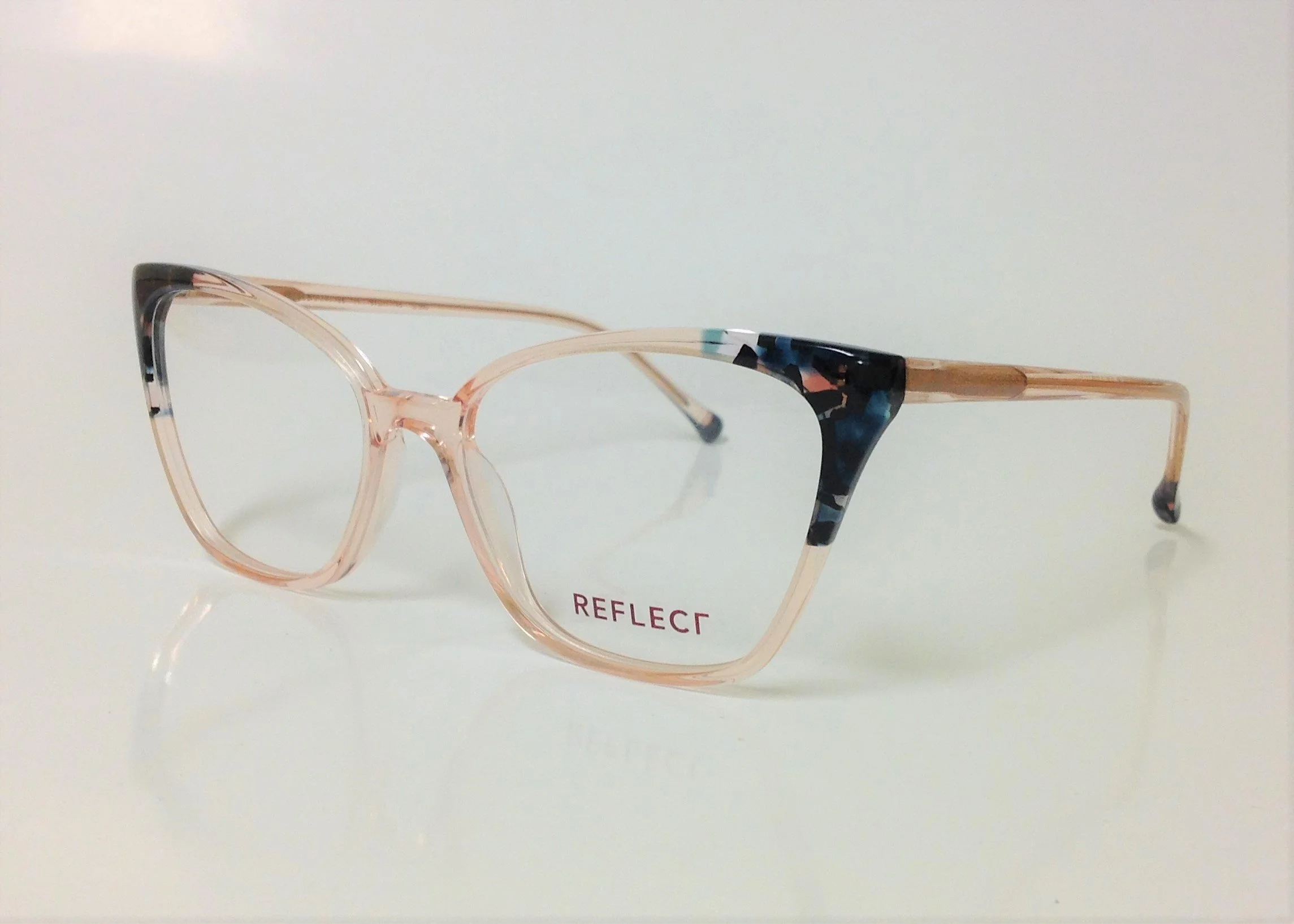 Reflect €170