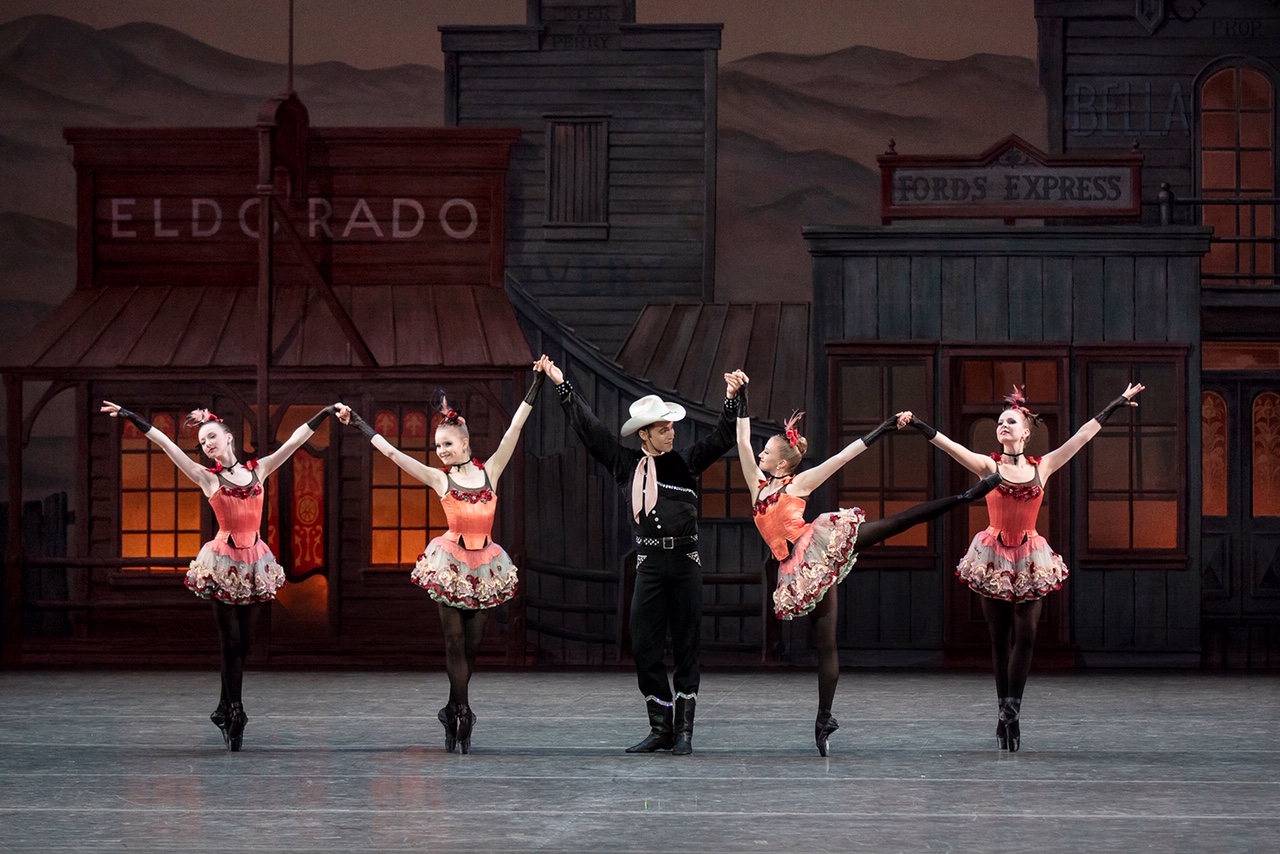 WesternSymphony_JAngle_c41714-9_sRGB_150dpi.jpg