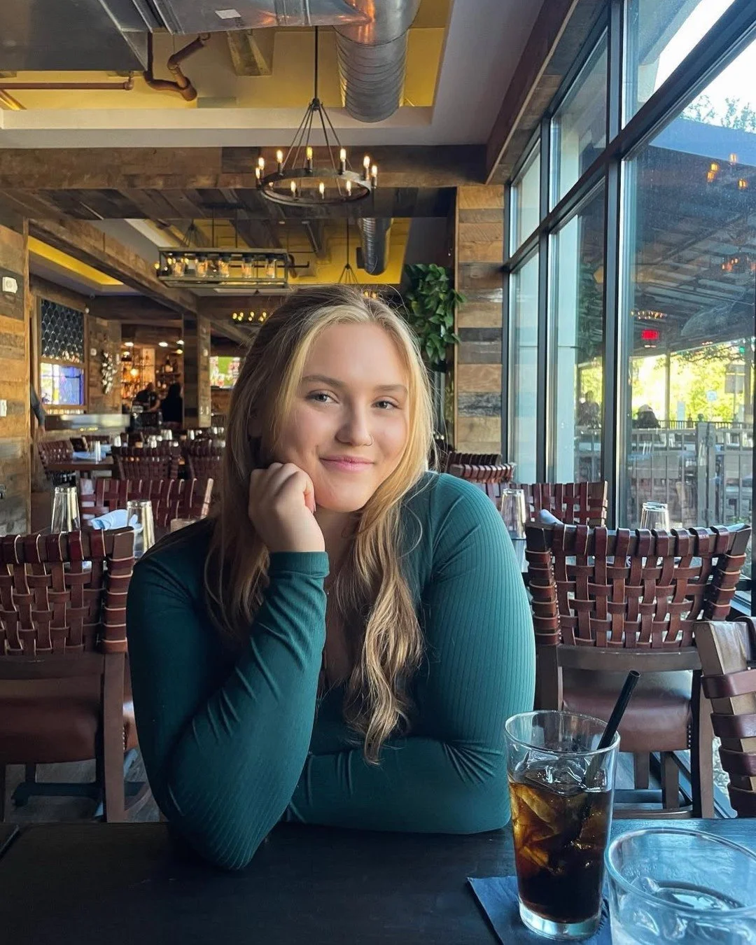 Starting the weekend with dinner at River &amp; Post is always a good idea 🍽️ See you soon!