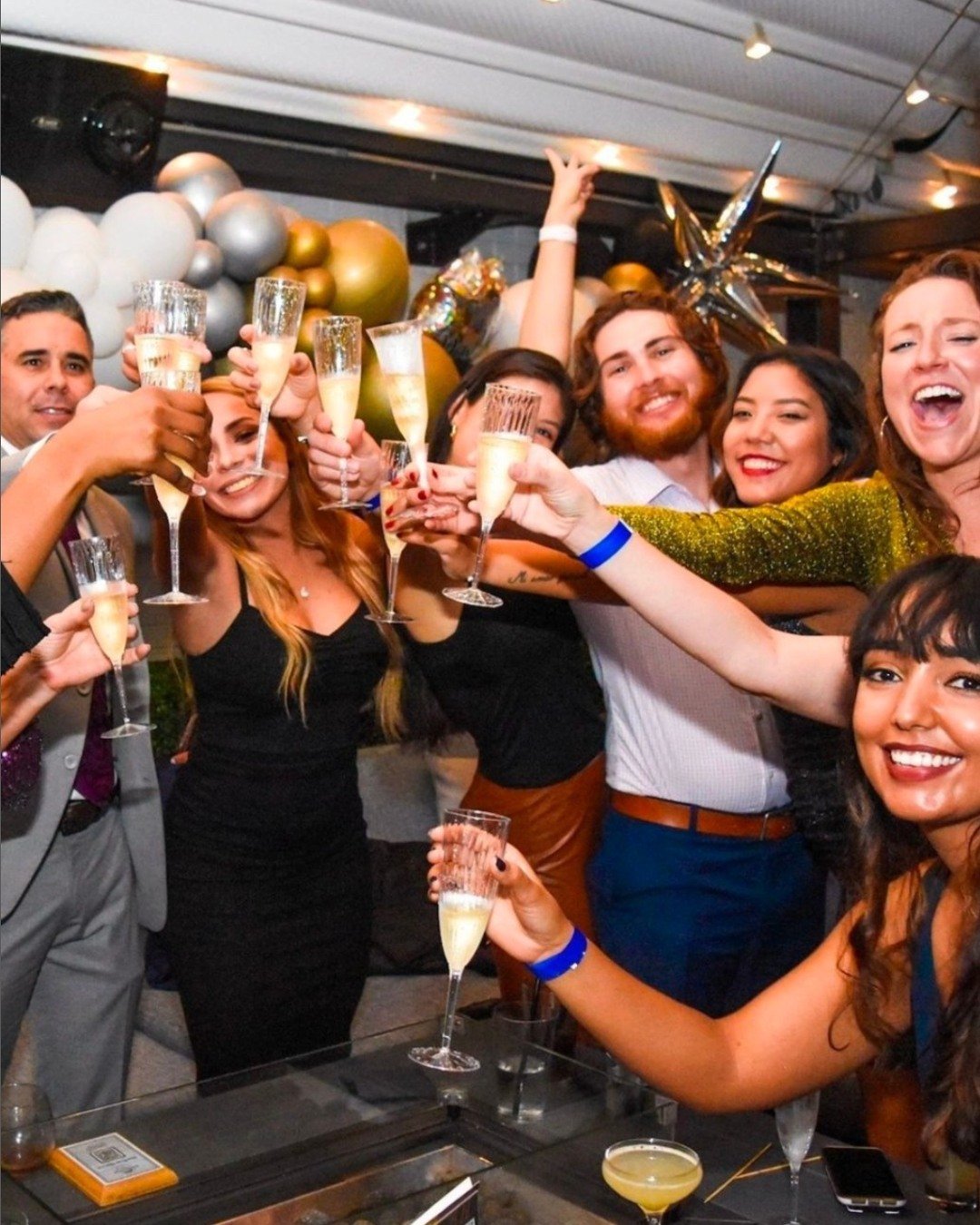 Tickets are officially ON SALE for our rooftop New Year&rsquo;s Eve party! 🥂✨
Grab yours today at the link in our bio. They&rsquo;re going fast and will sell out!