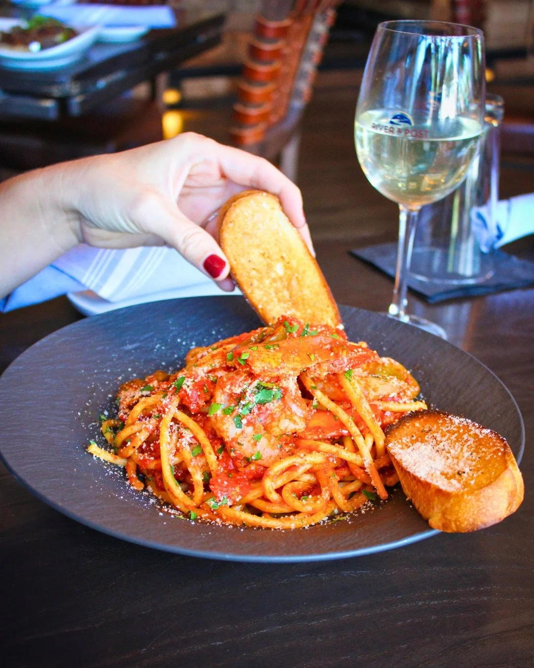 Savor the flavors of our Shrimp and Lobster Fra Diavolo.🍝