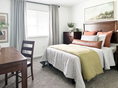 Commercial: Model Unit | Toledo, OH
