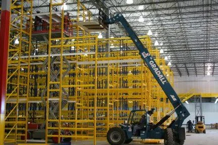 Distribution Center 
