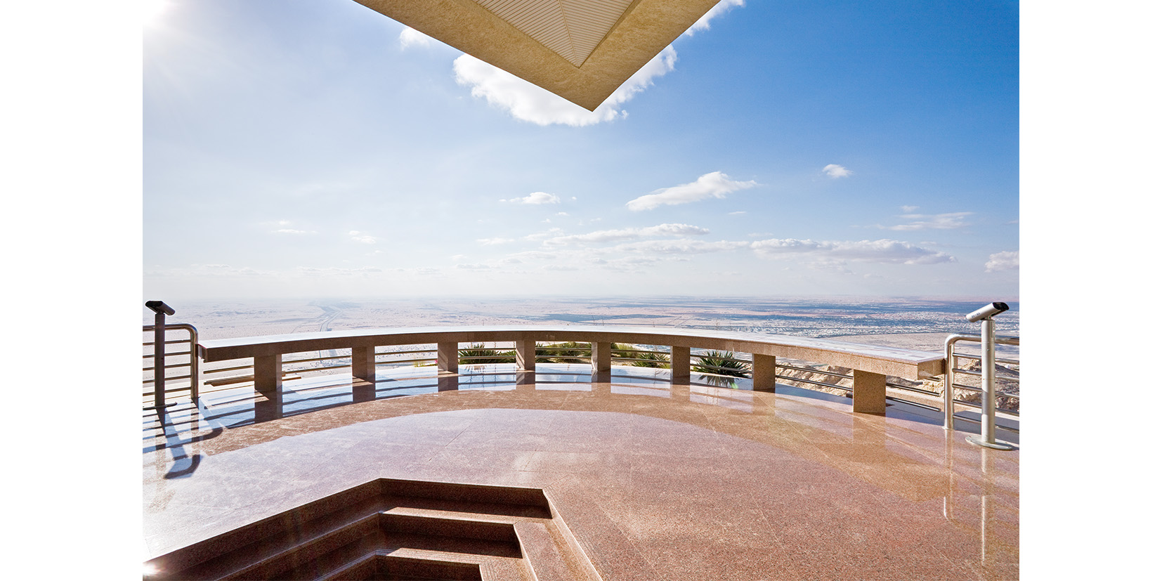  View Of Terrace Grand Hotel Jebel Hafeet 