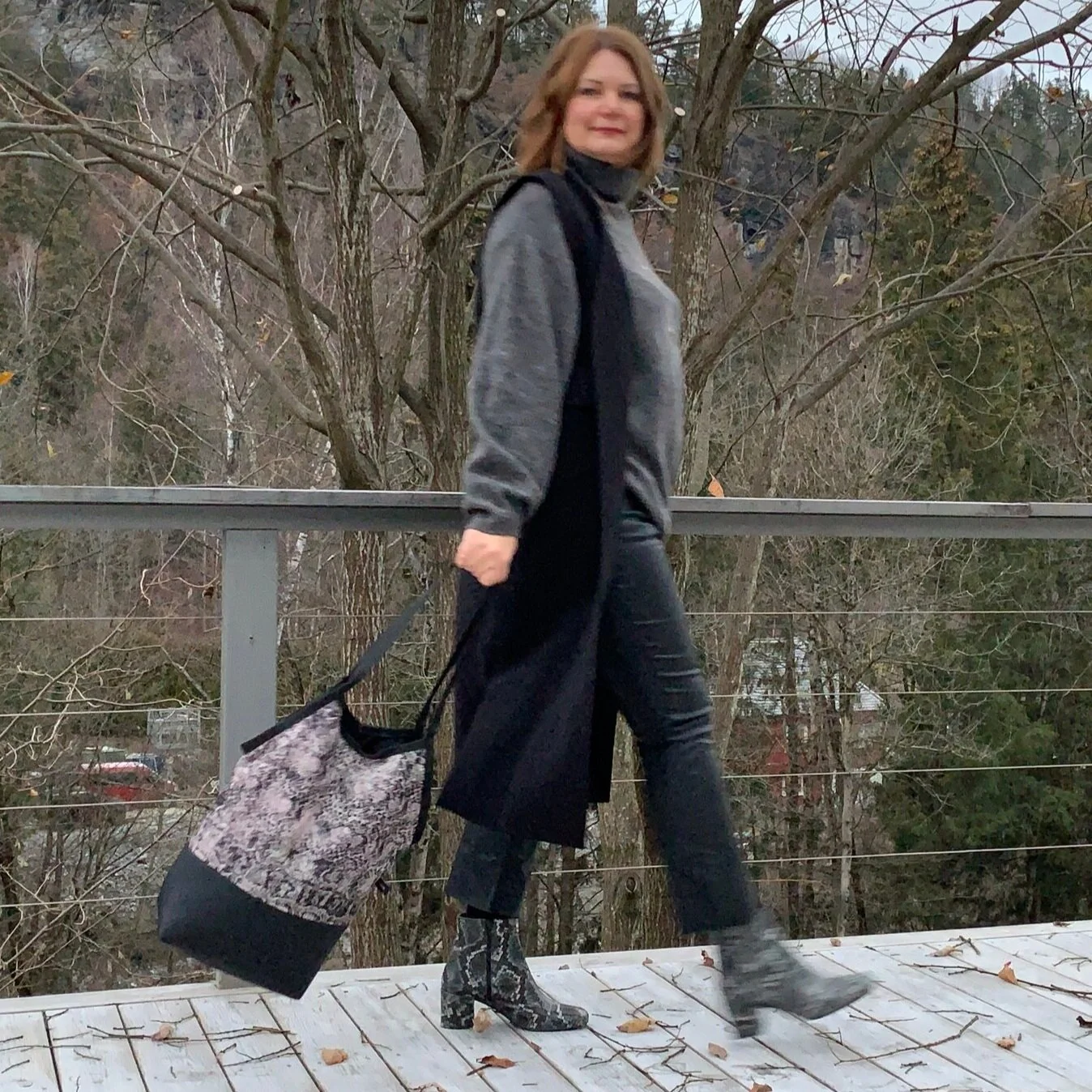 24C25580-A83E-4599-824D-24E5148E21DB