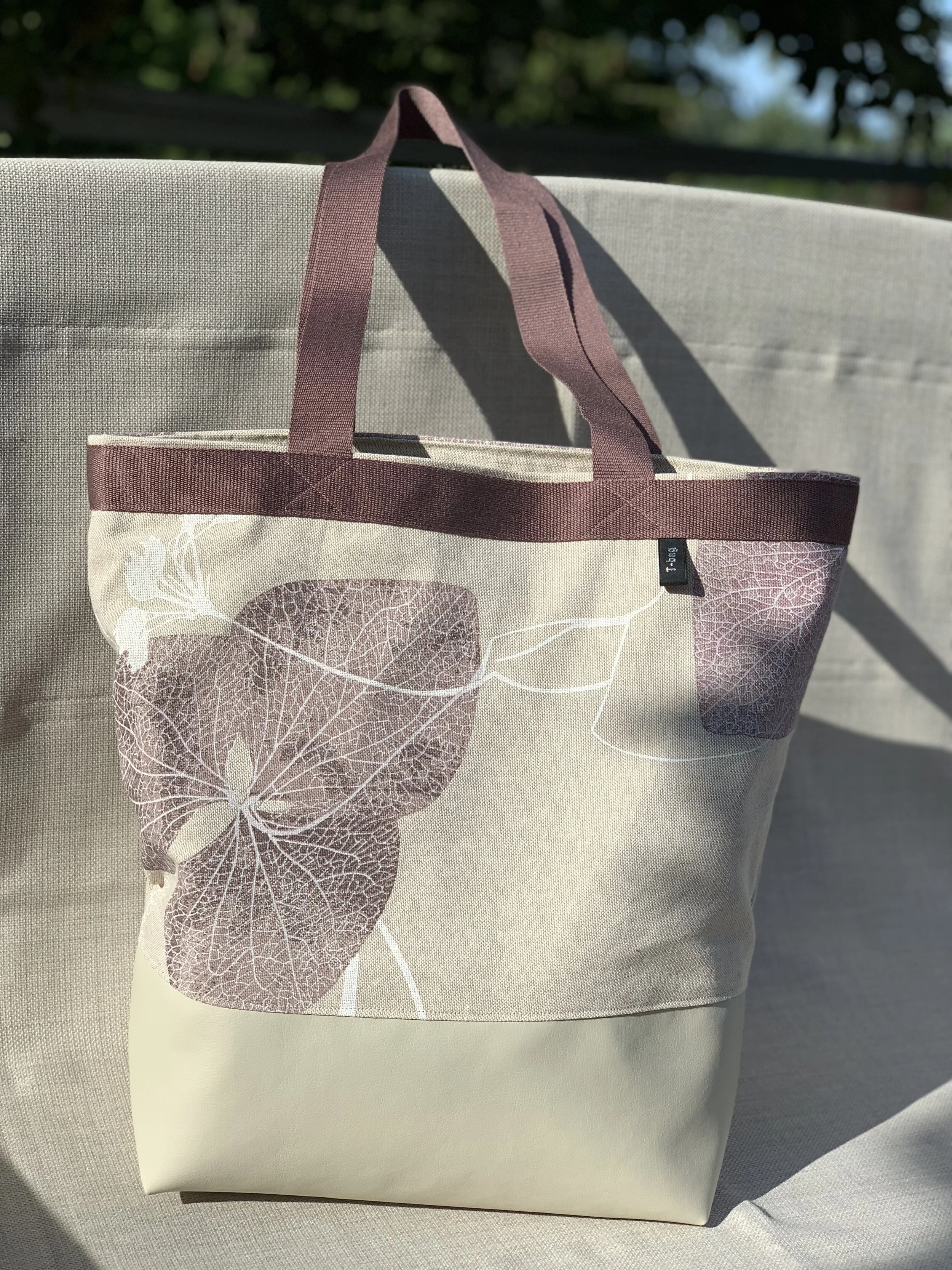 B637CD84-6302-4D00-BA9E-26337B050AC6