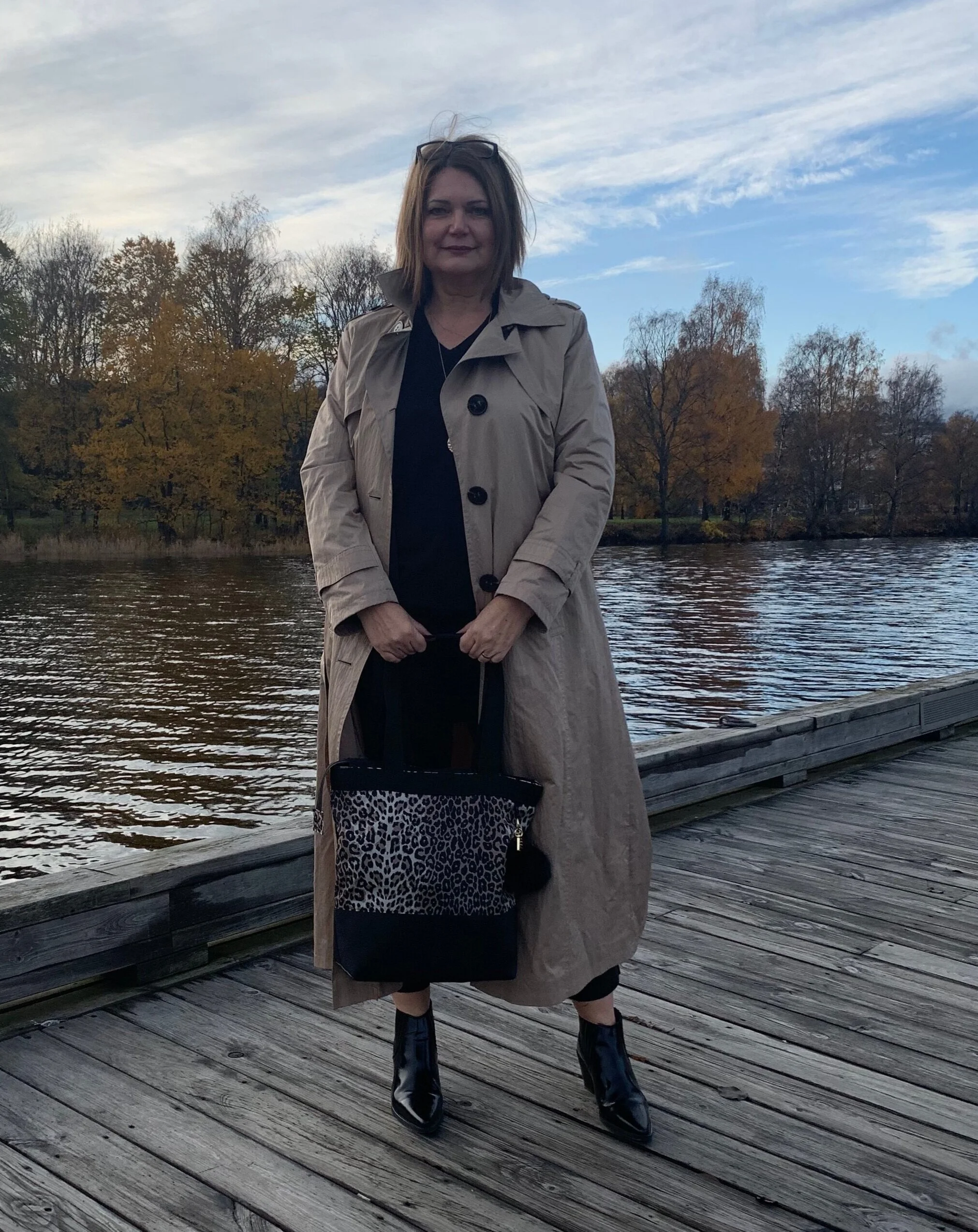 AFA89DDB-A7E3-454C-AC1A-73BE63112872