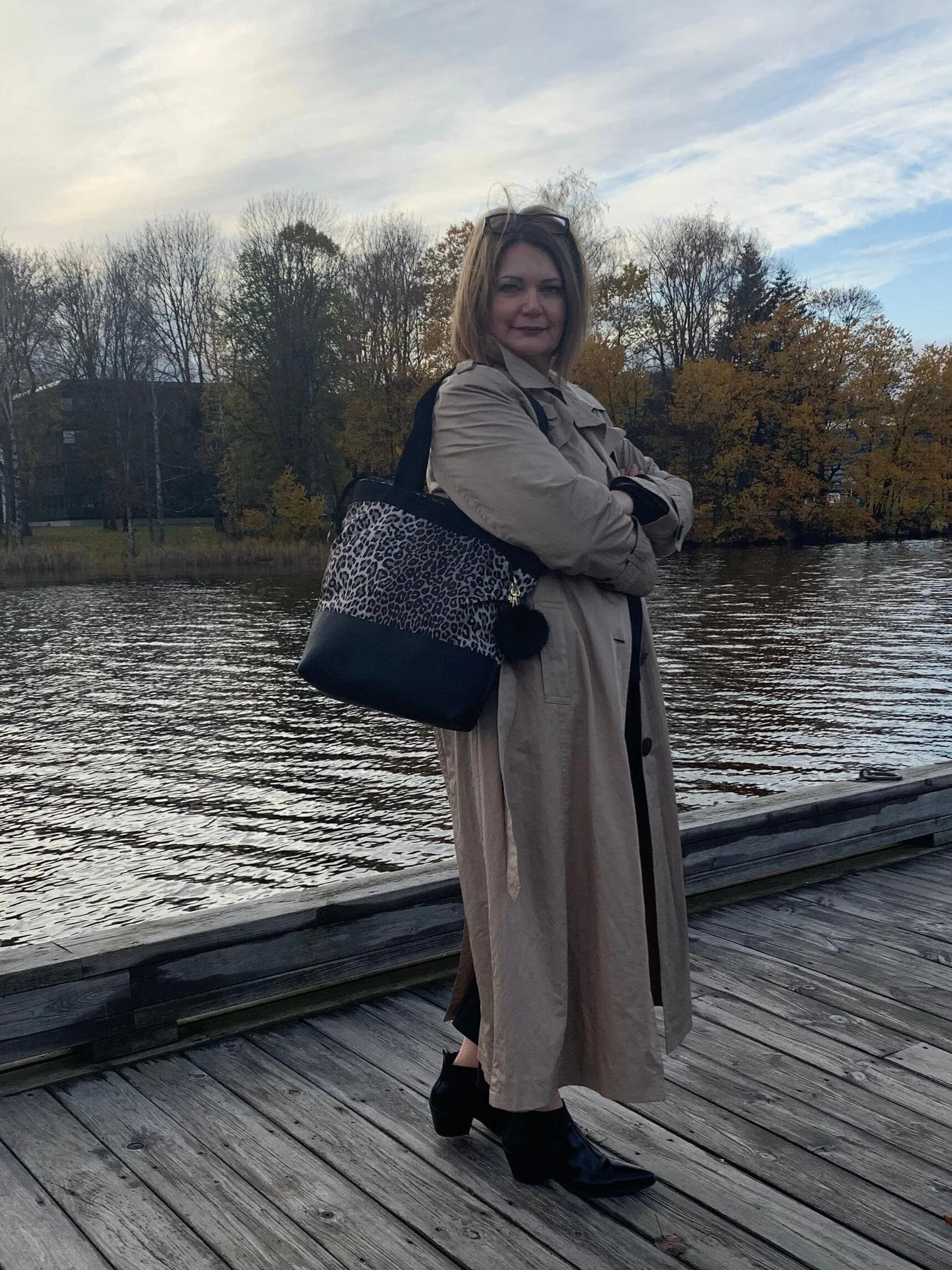 2BAE8C69-52DA-49AE-A76B-384CCD6F8552