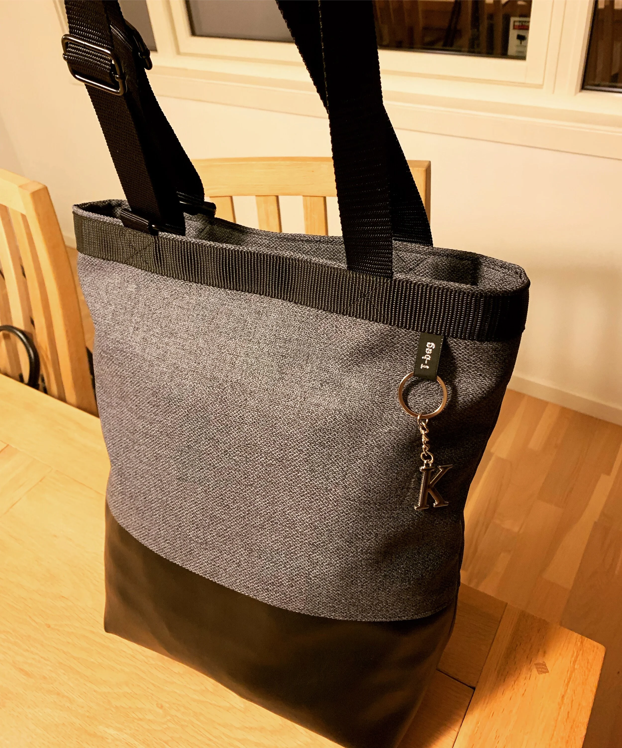 7952A6D3-1FFD-48C0-A230-91815BD68A0B