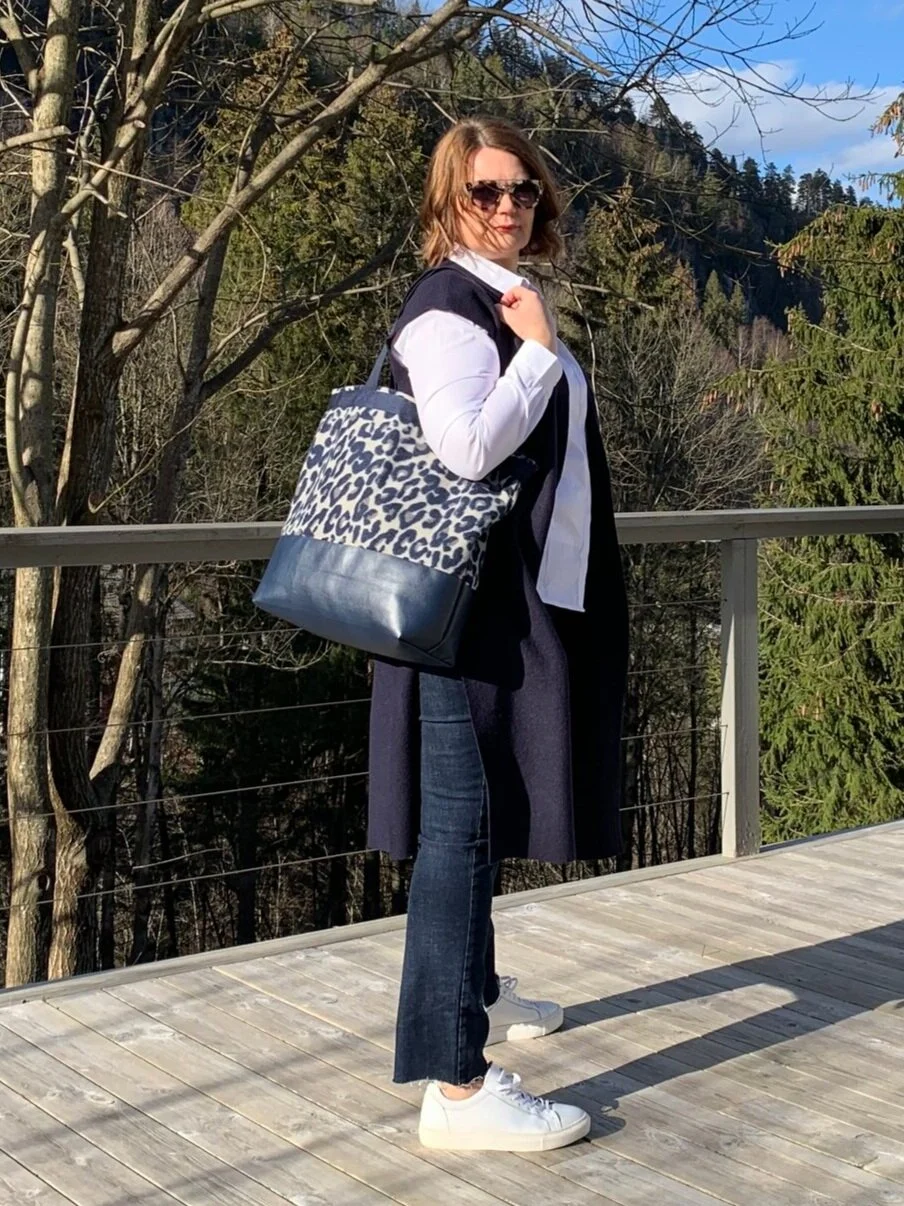 8CD161BA-26F5-4856-B77A-3E82603378AF