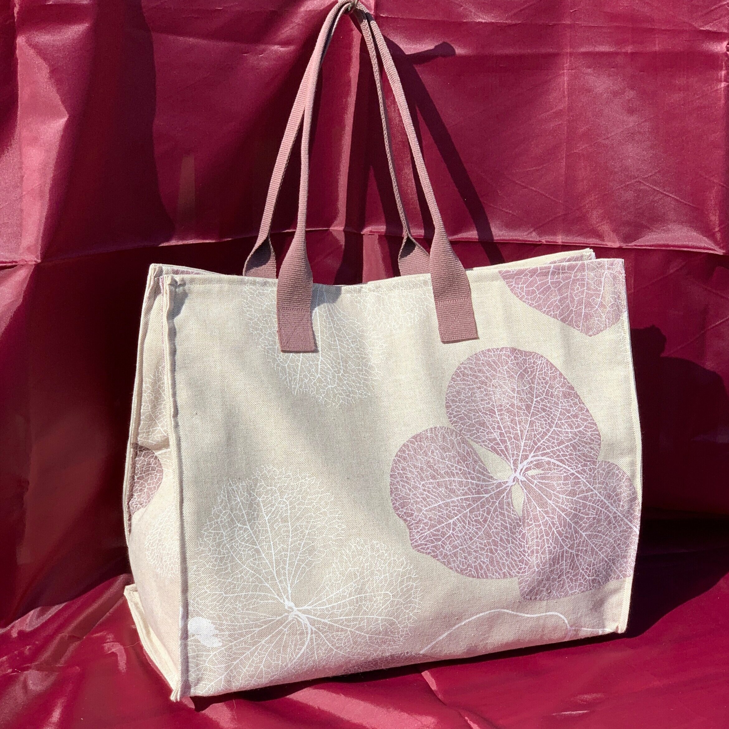 5503C4CB-CCF8-4135-89F9-E2E975412ACA