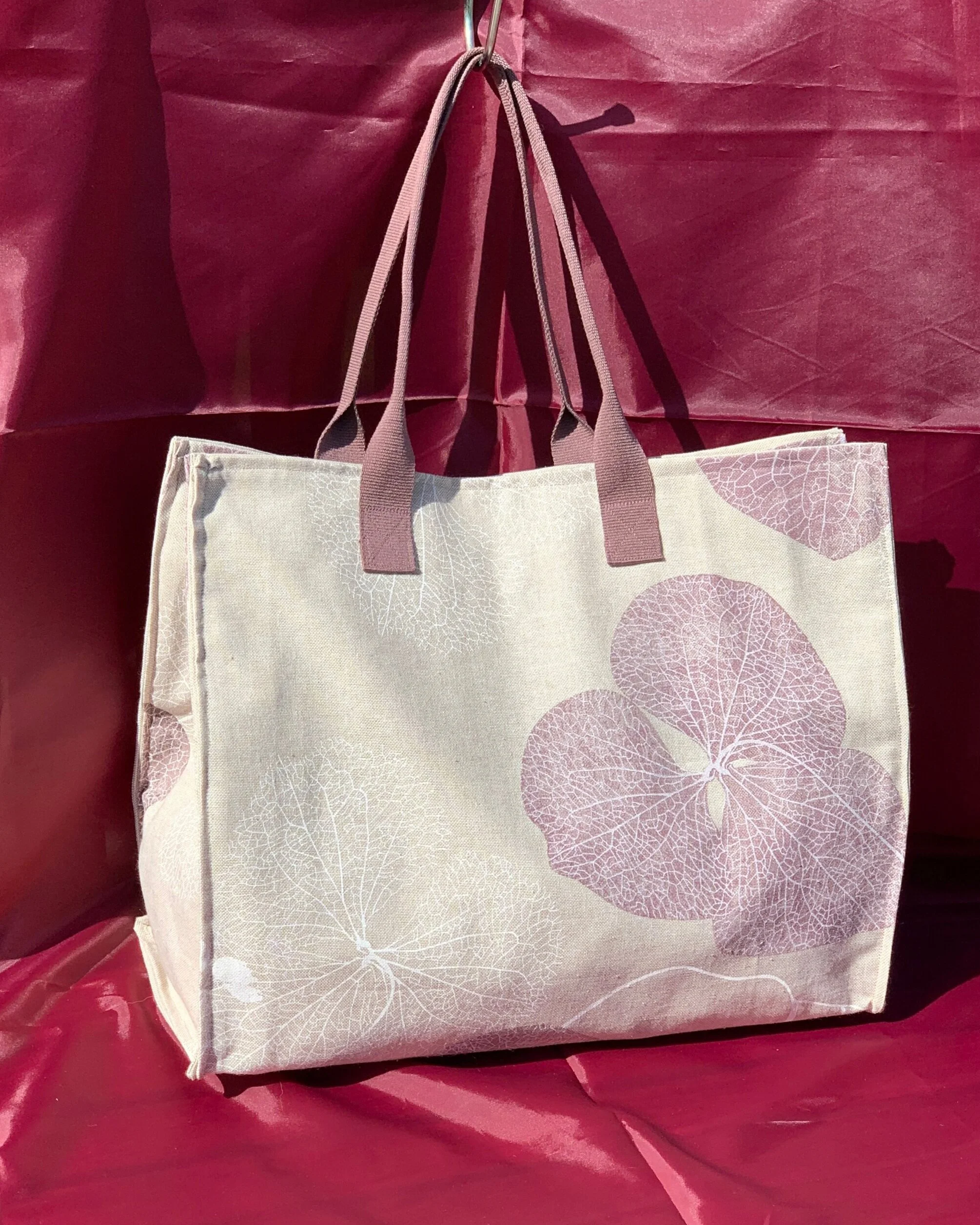 A951C720-85A2-43EA-B9CC-292A61FCB48D