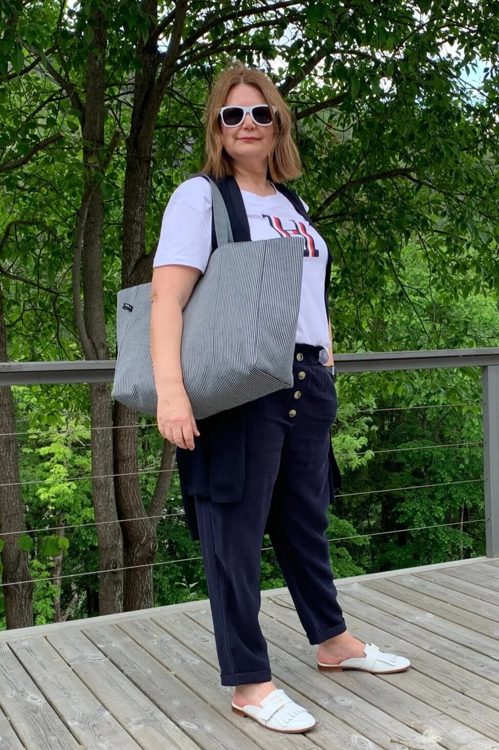 1B9AFD12-F429-49A0-BBBB-9A0D15E08913