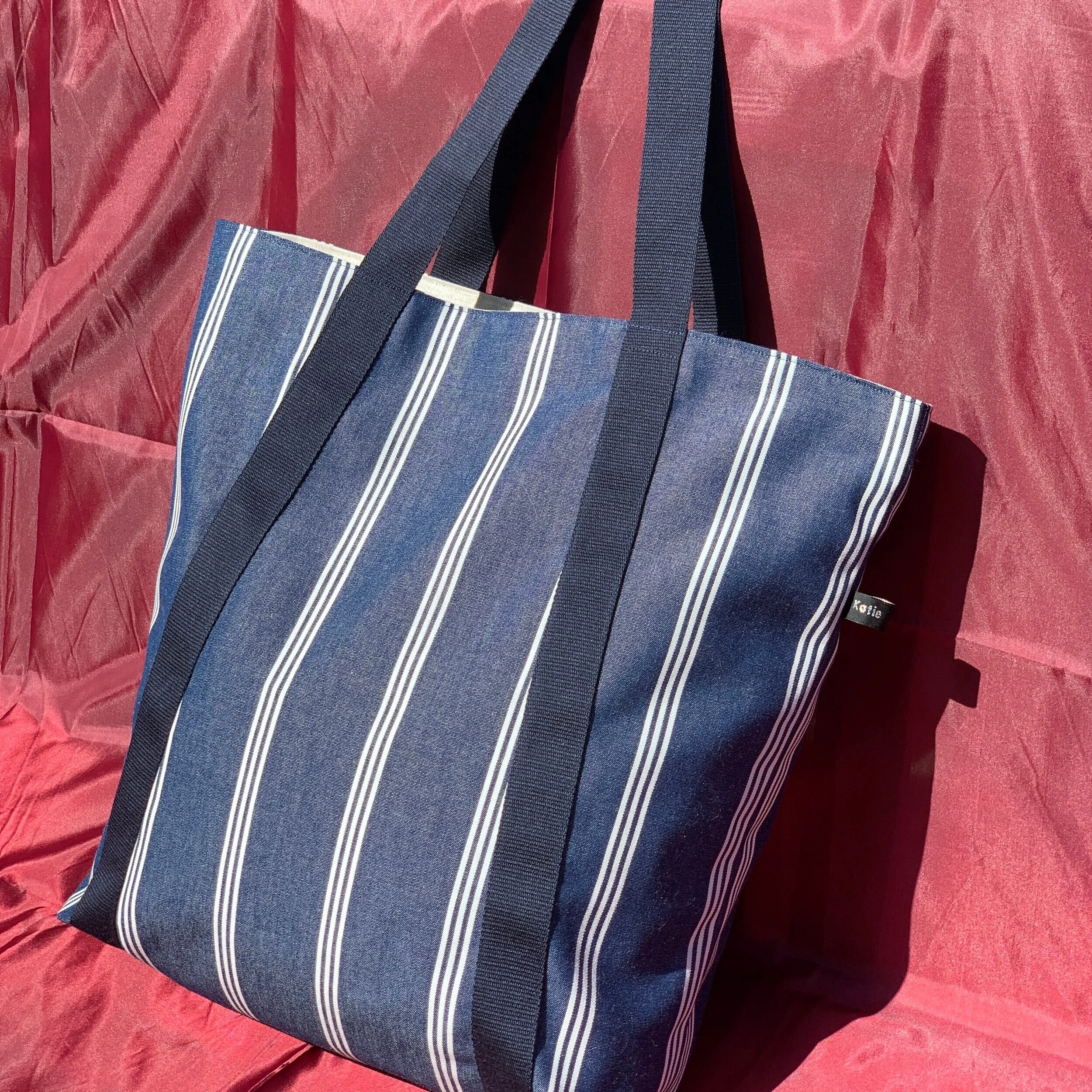 B584CDEB-C56A-4D59-BACA-0ECF25F8D54F