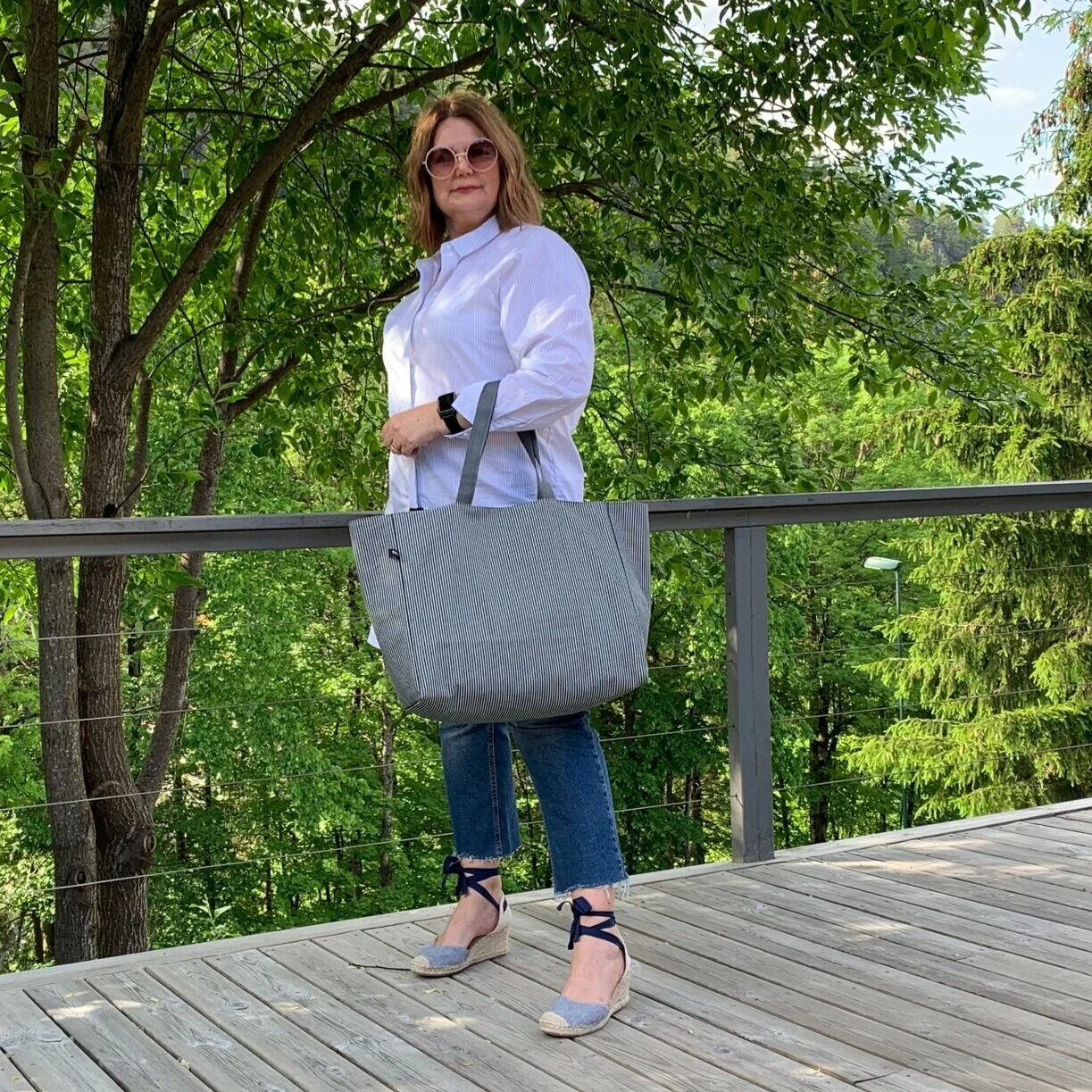 EB6FF505-C7A9-49D3-873A-BA6758CEA413