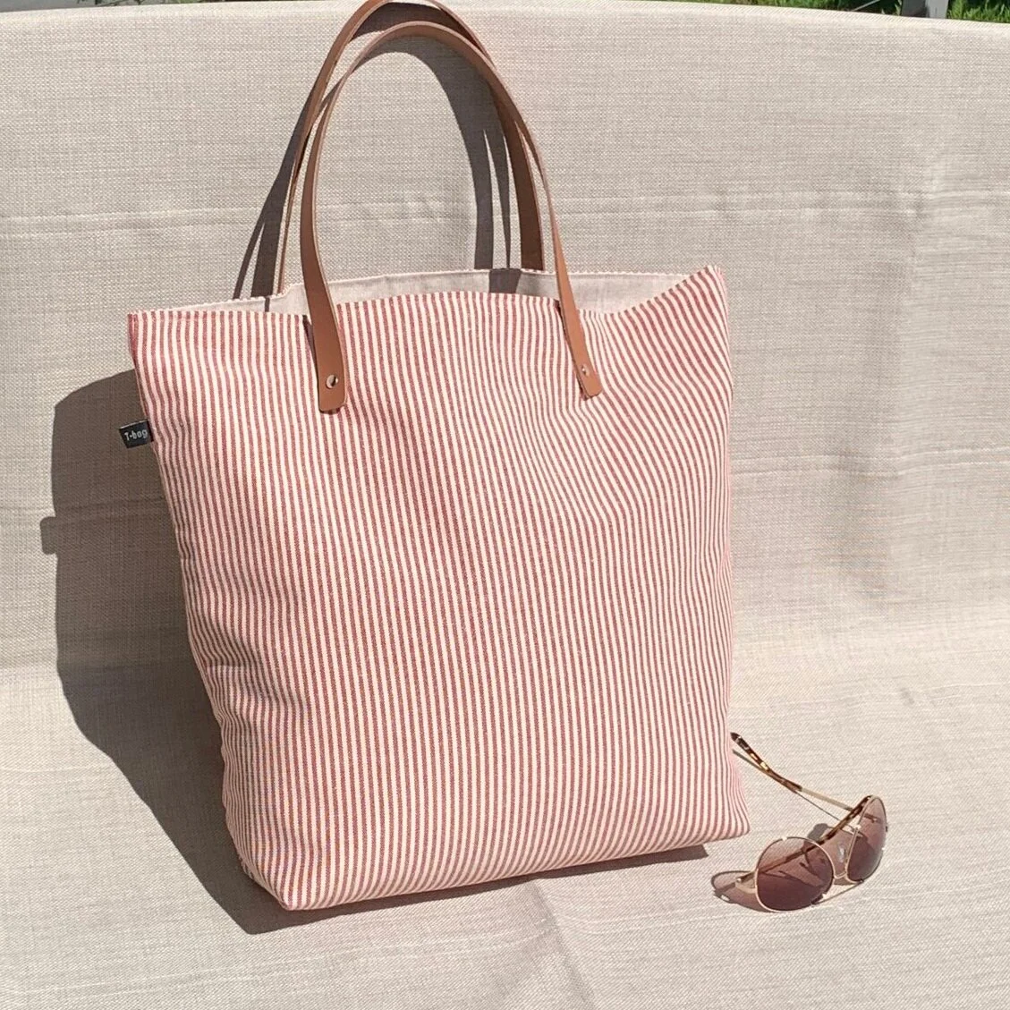 978038B4-7F9B-4DC1-AD5F-F4DBFC5174DB