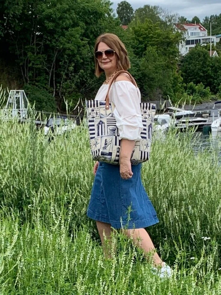 A day with the Livorno Tote Bag