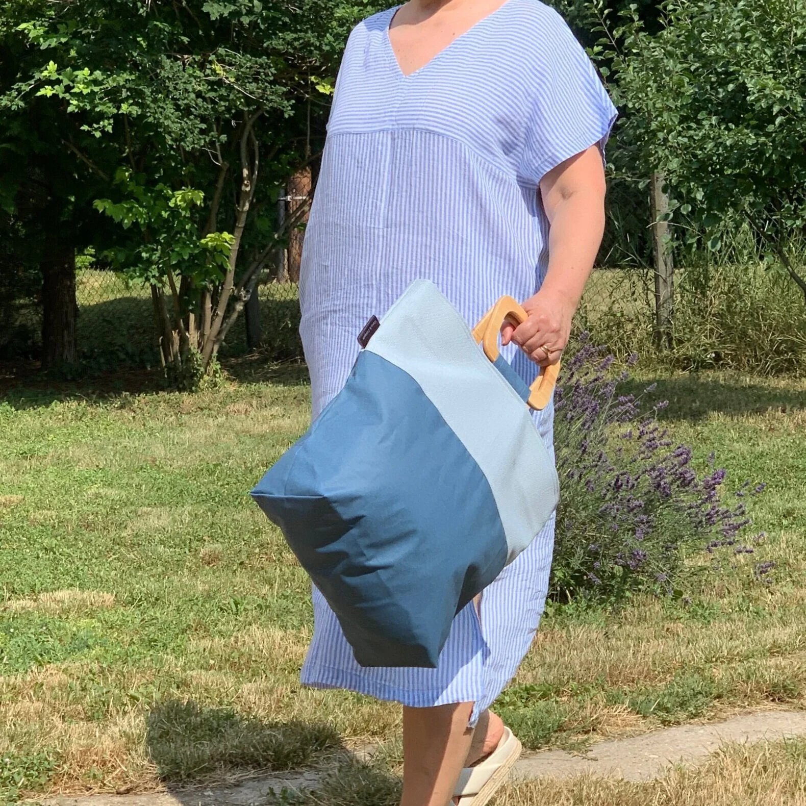 227CF1CB-D3F6-4802-8543-F8B8C20B4EE3