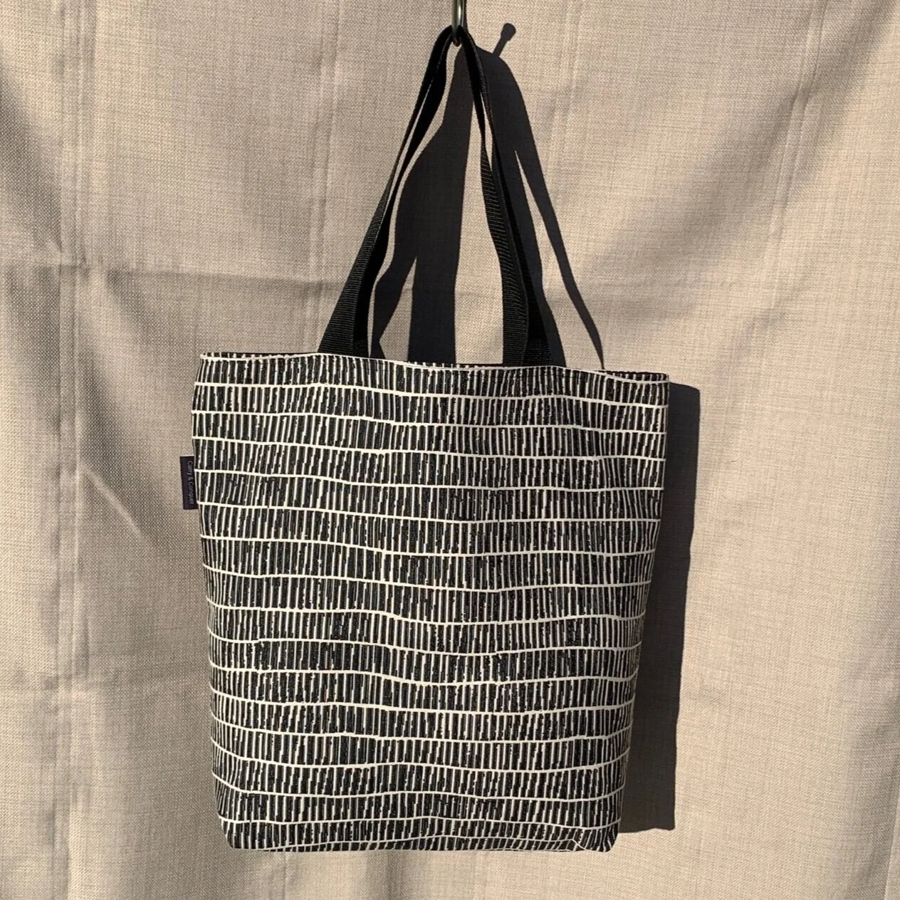 A04C000B-DAC6-477B-89E5-16F4BE82D755