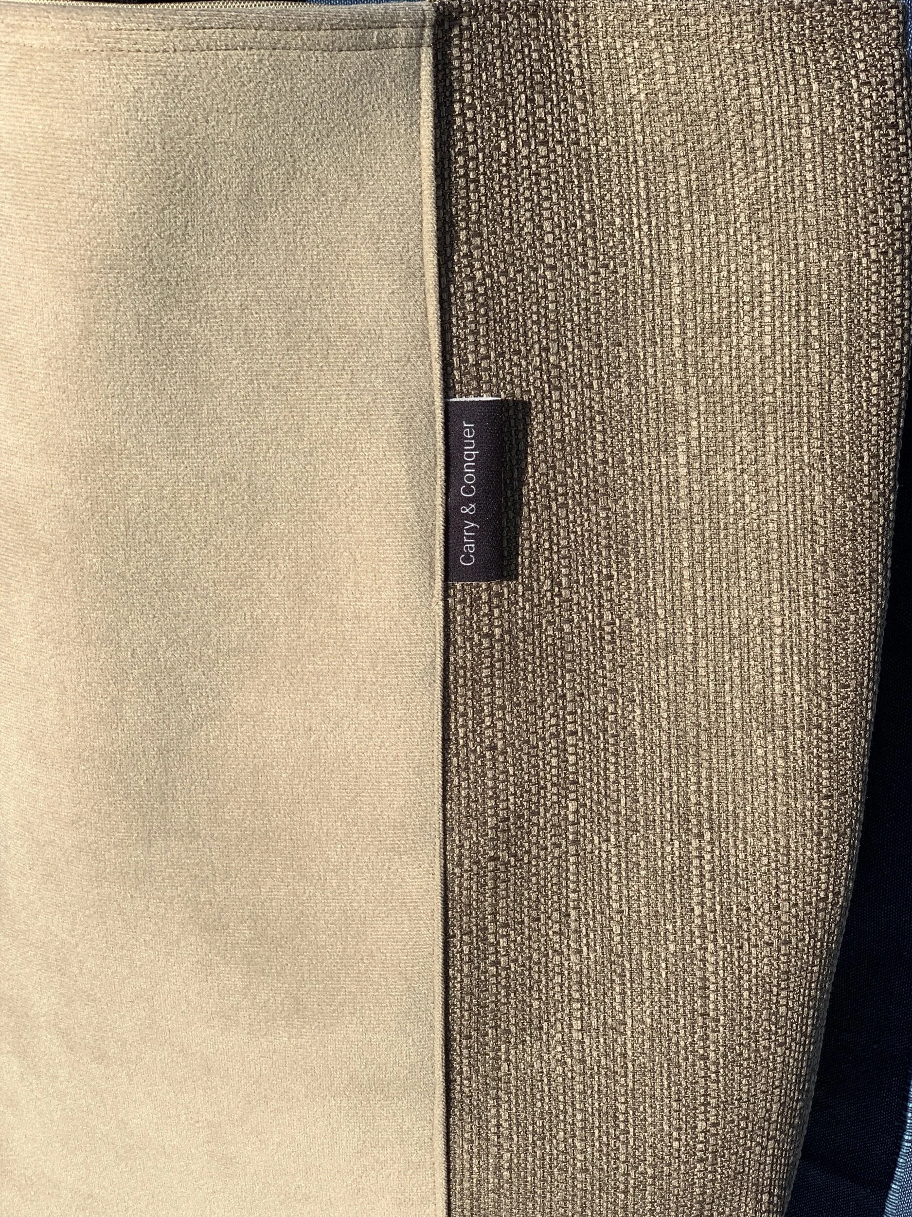 1B84FA29-40BE-4602-A654-4F1A25F1E224