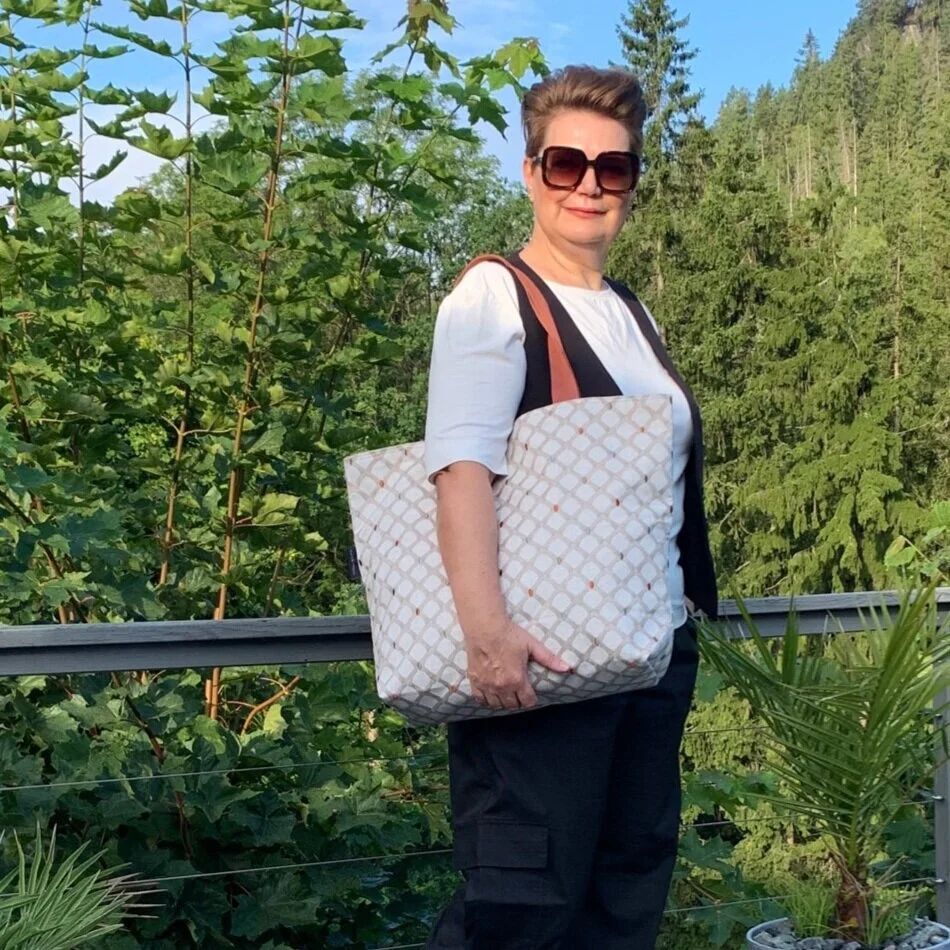 CEB33B35-8911-449A-A62D-2B410160CE57