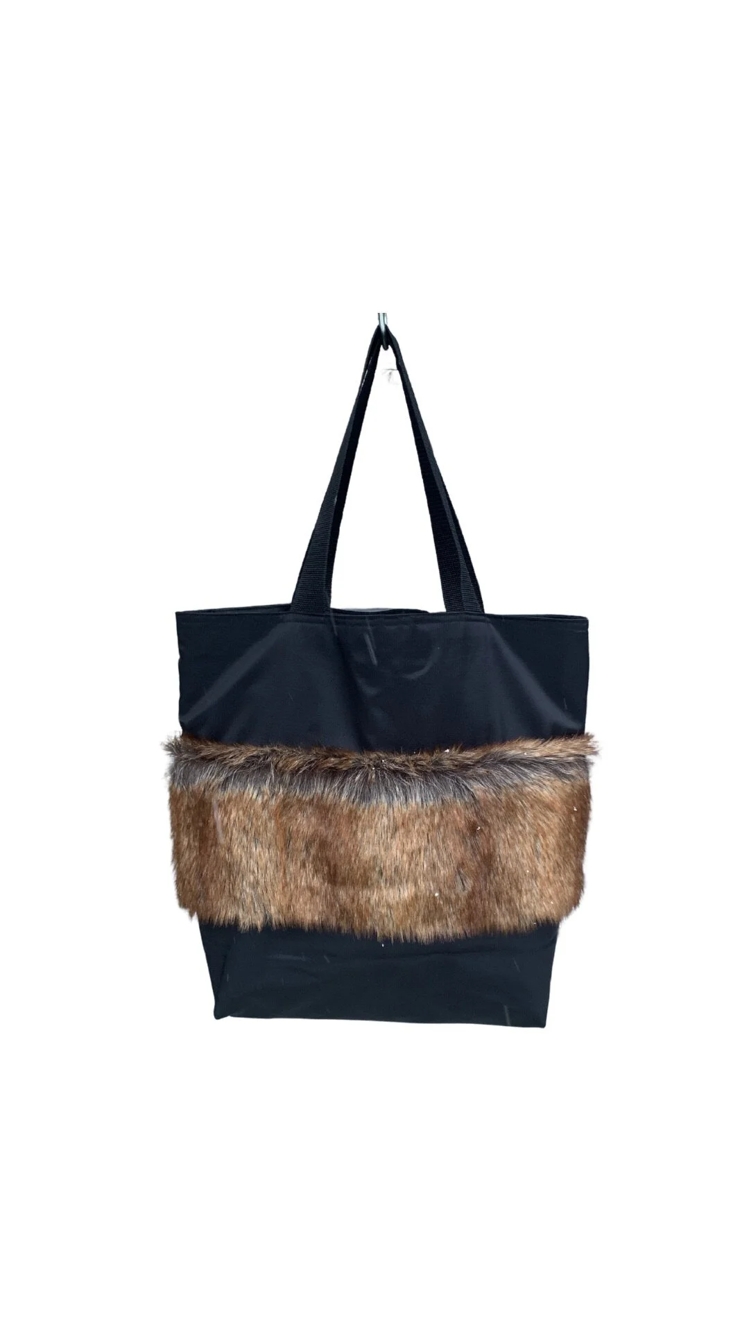 E2554C85-BB11-4F23-8295-D2E9F65CC739