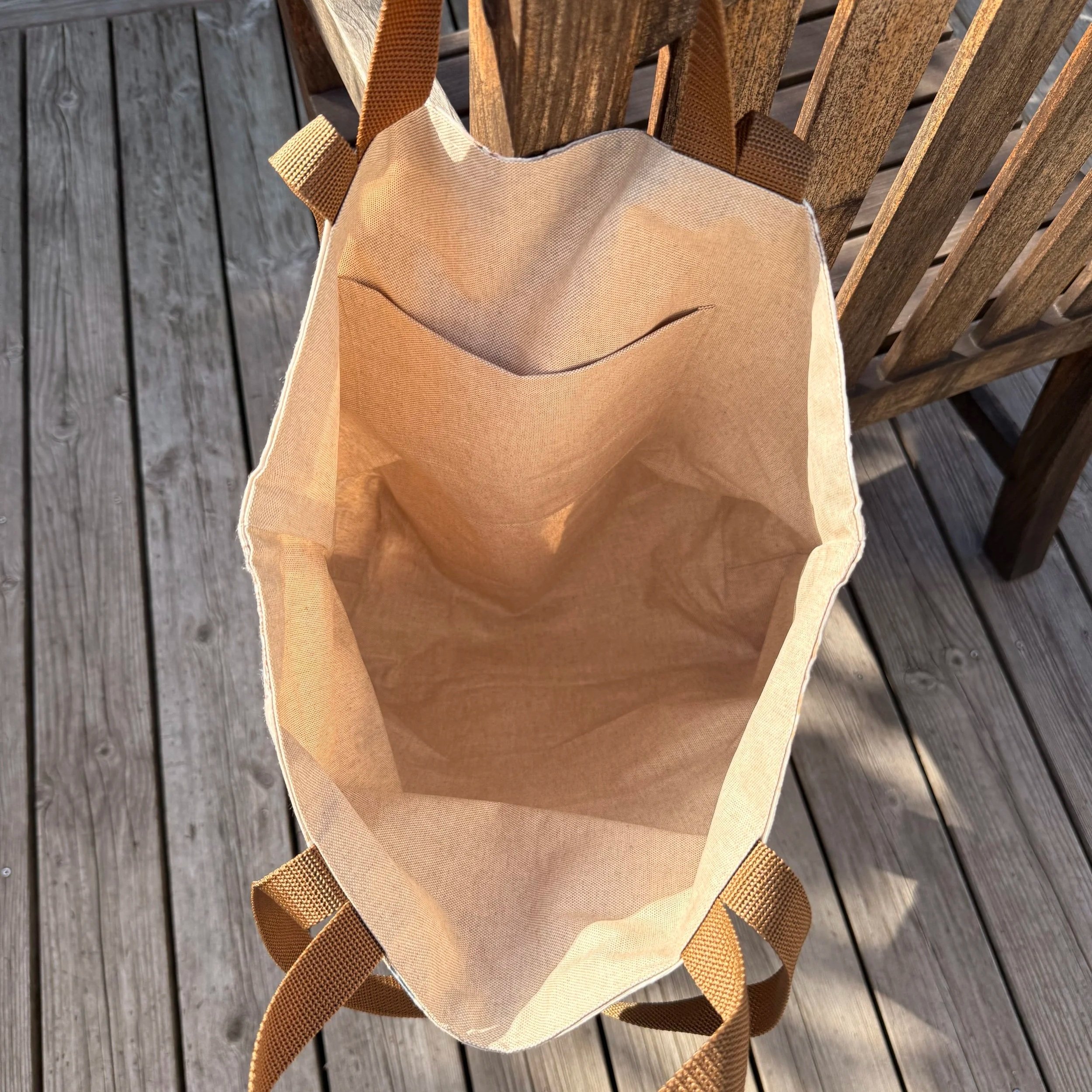 Inside of the Capri summer bag.