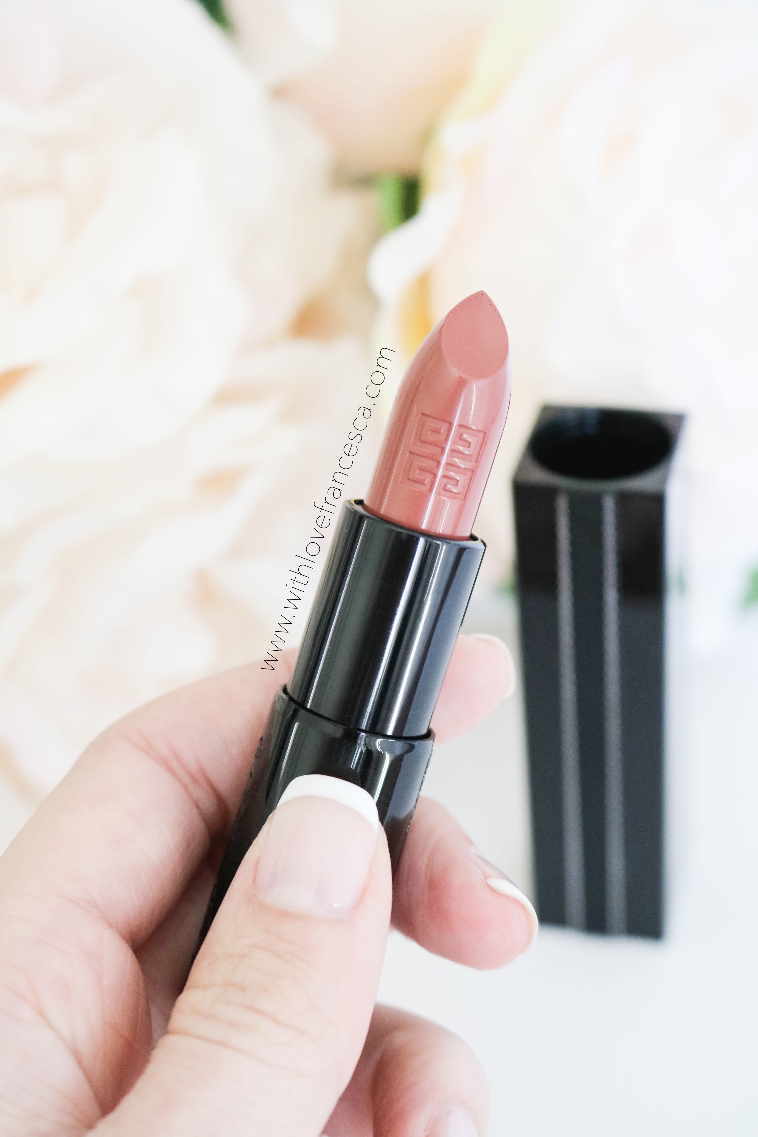 rouge interdit satin lipstick