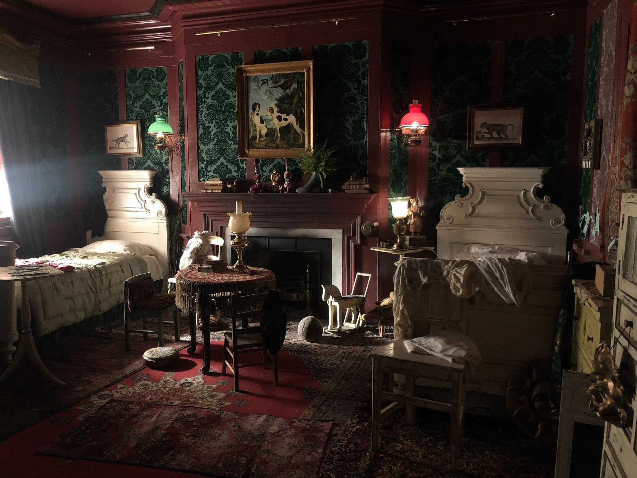 'Louis Wain'  ~  Jun.- Oct. 2019