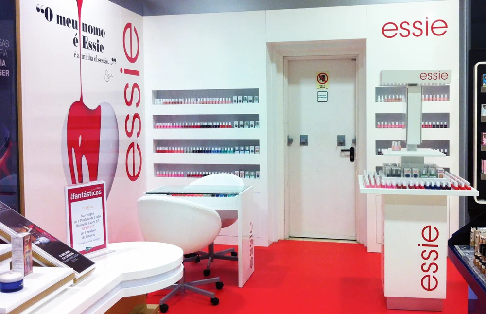 Stand_LorealMaybellineEssie-ECI-Gaia_04.jpg
