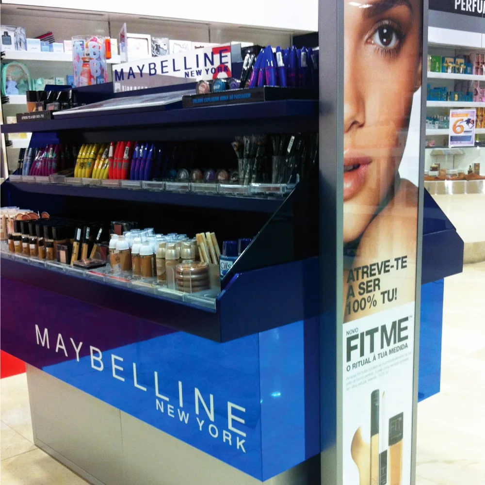 Stand_LorealMaybellineEssie-ECI-Gaia_08.jpg