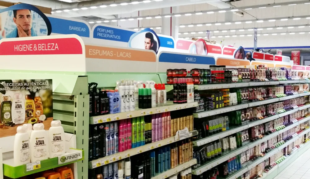 Aisle-Decor_01.jpg