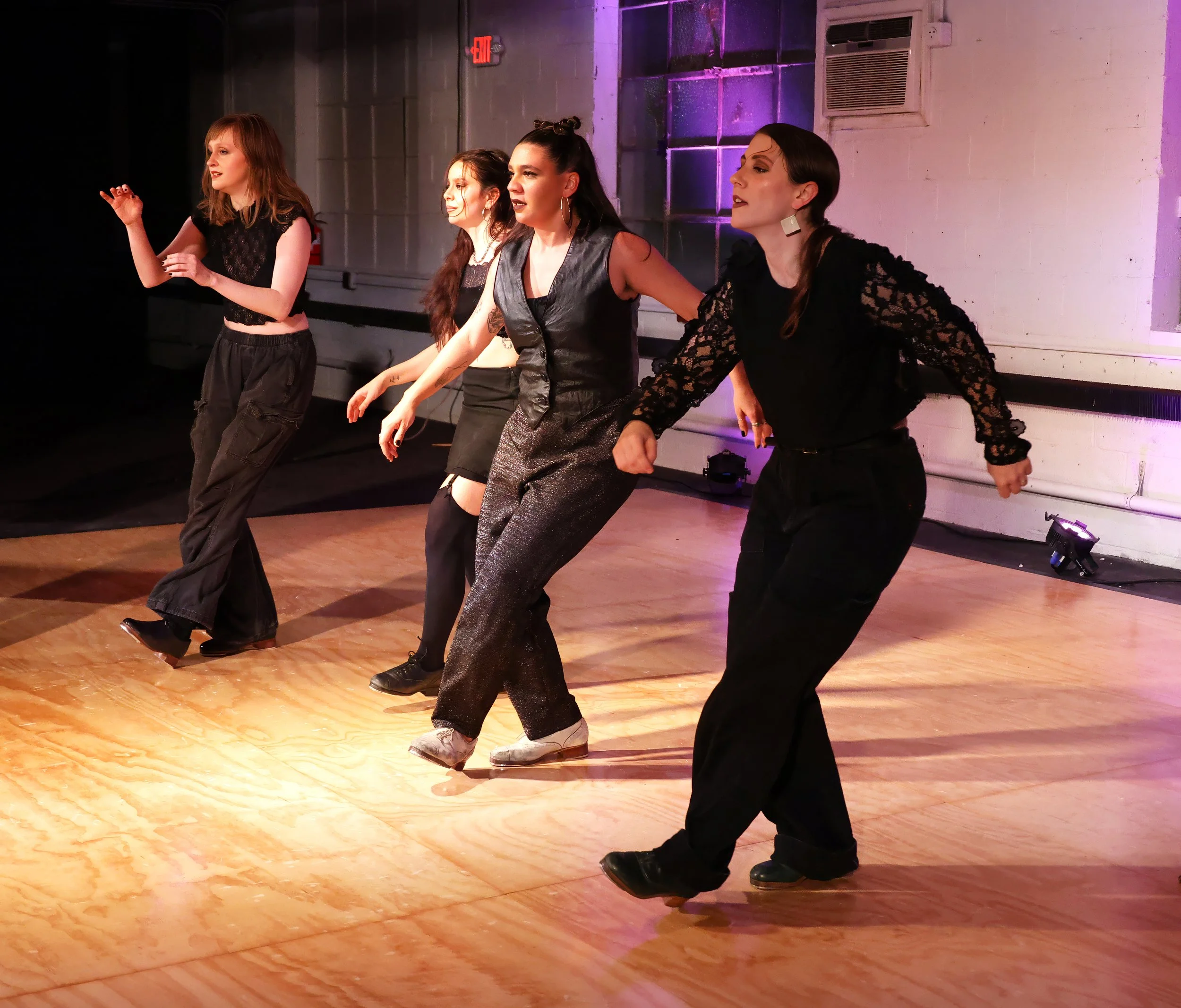 Photo by Mark Robbins - (group_tap).jpg