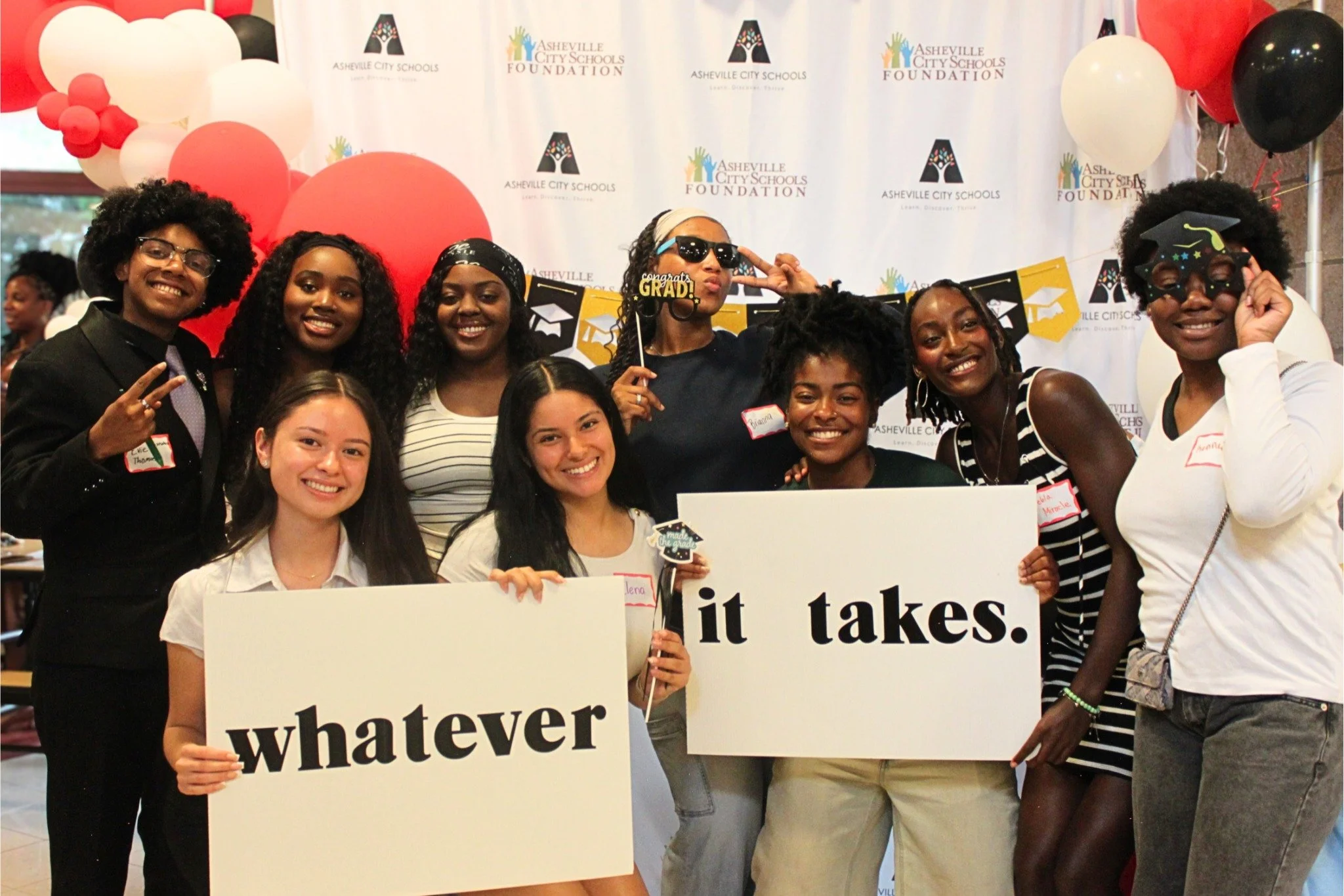 This year, ACSF awarded more than $265,000 in scholarships to 52 graduates attending 30 different colleges and universities, so we had to celebrate! Students spent the night taking photos with friends and family, connecting with scholarship donors, s