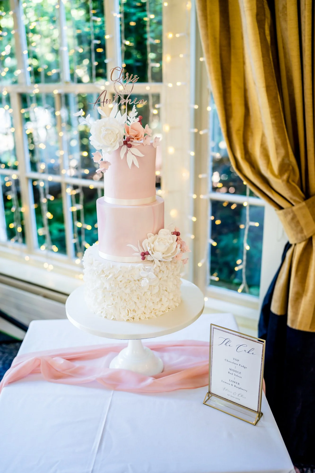 Wedding Photographer Edinburgh-046.jpg