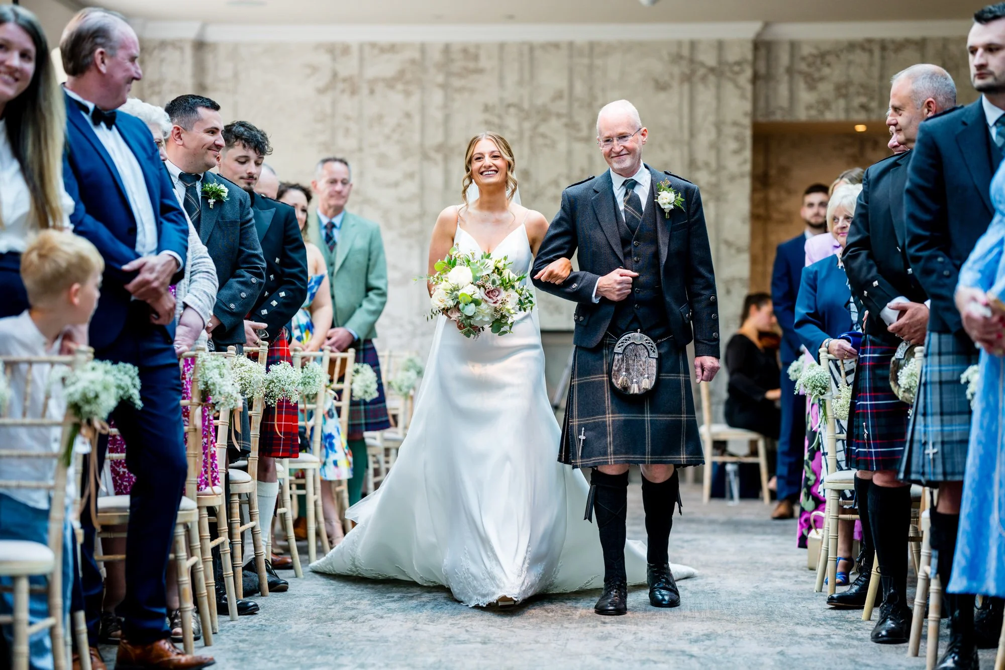 Wedding Photographer Edinburgh-169.jpg