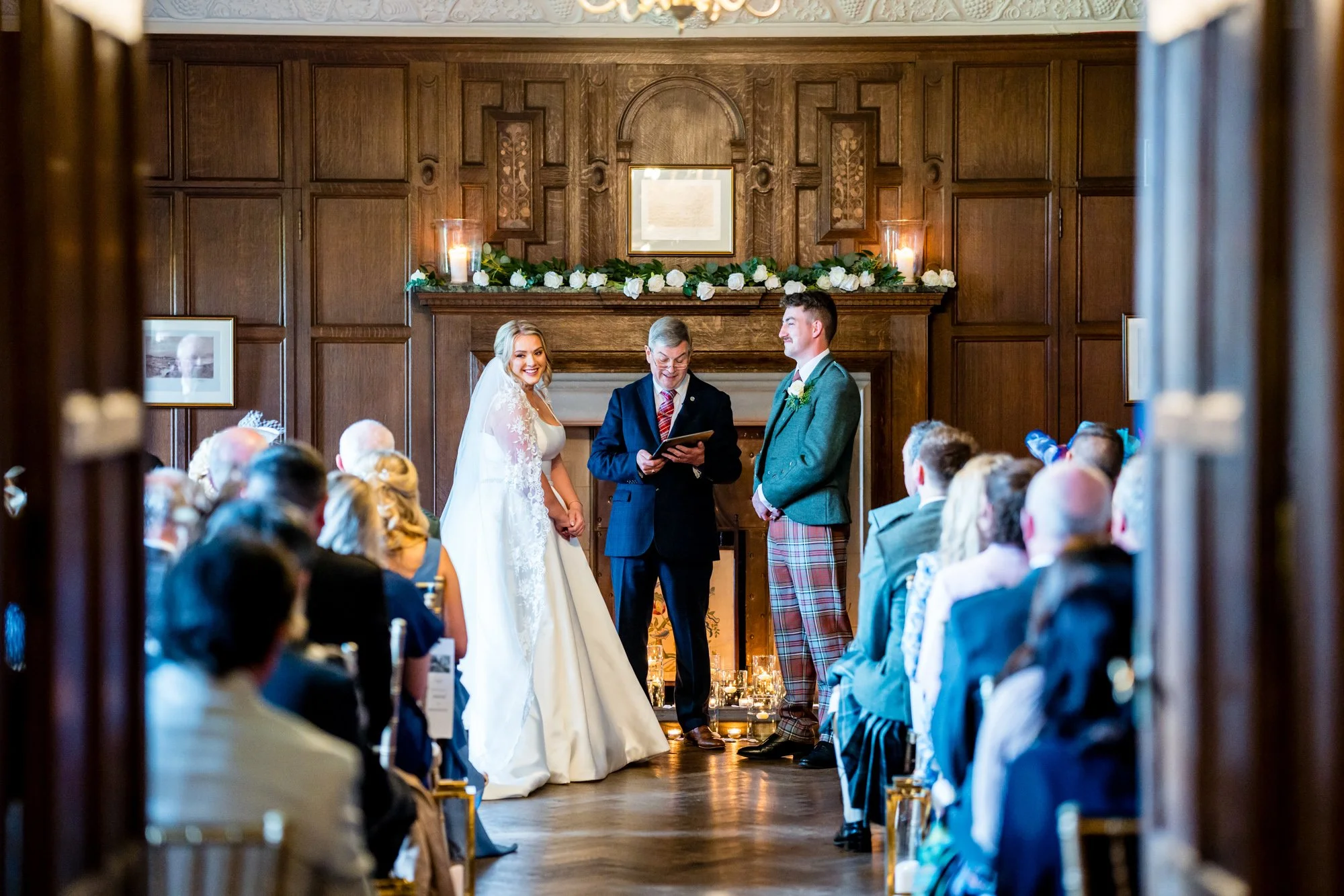 Wedding Photographer Edinburgh-121.jpg