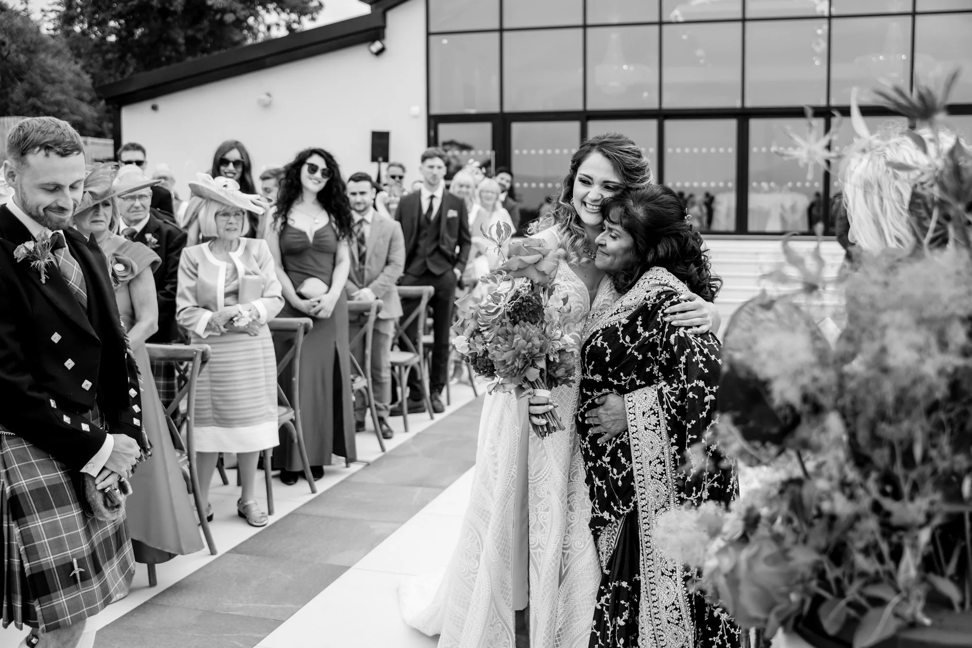 Wedding Photographer Edinburgh-242.jpg